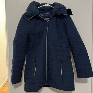 Navy Blue Winter Coat • SMALL